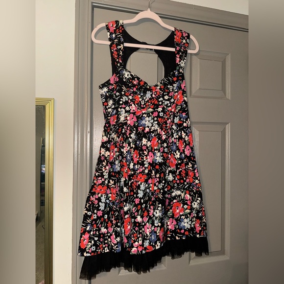 Free People Sunkissed Summer Floral Cutout Mini Dress Size 8 - Picture 2 of 5